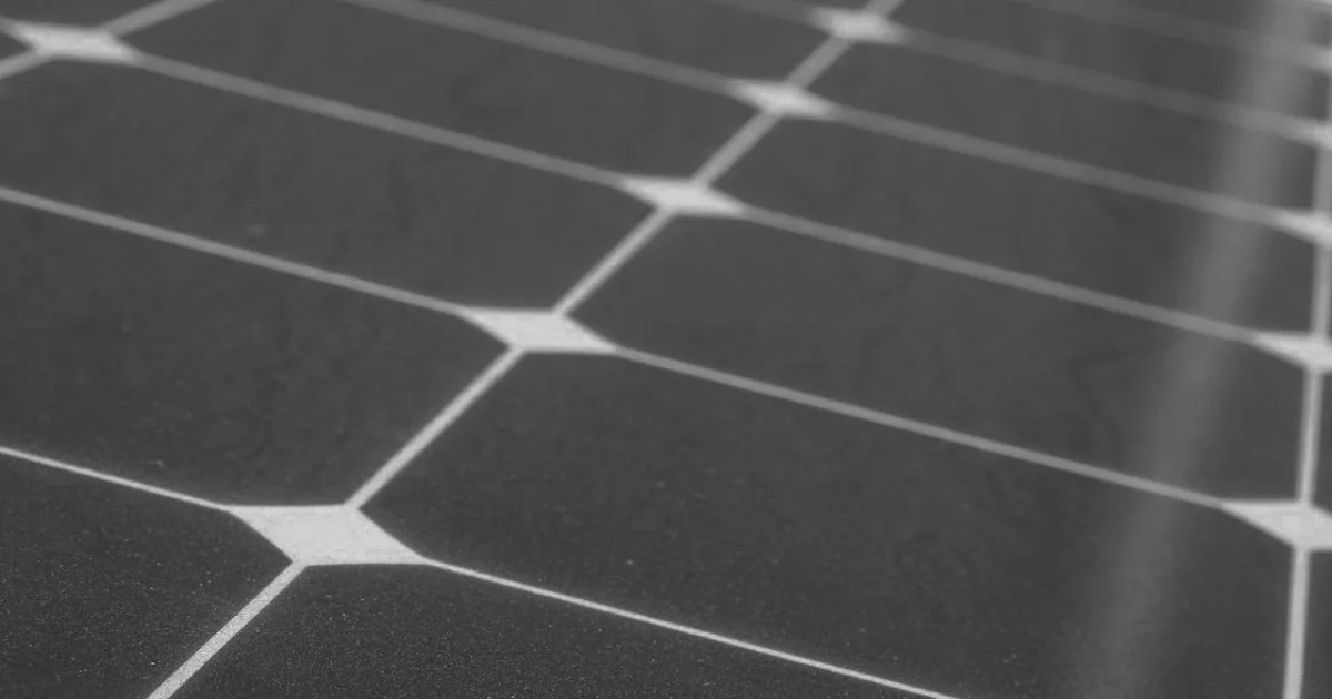 black monocrystalline solar cells